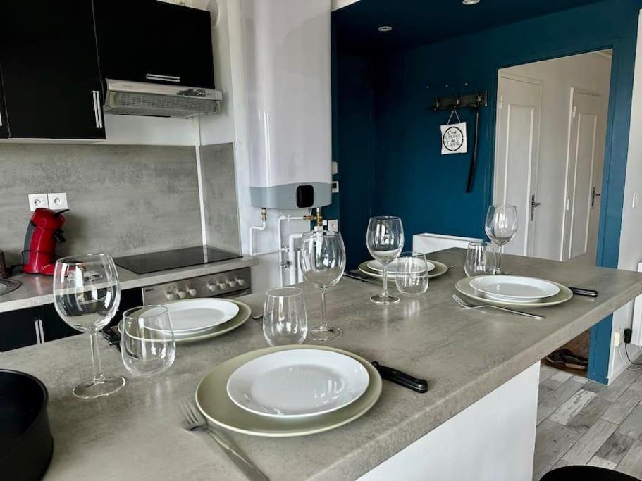 Centre Ville Dijon Wilson *Chez Charles* 2Ch المظهر الخارجي الصورة